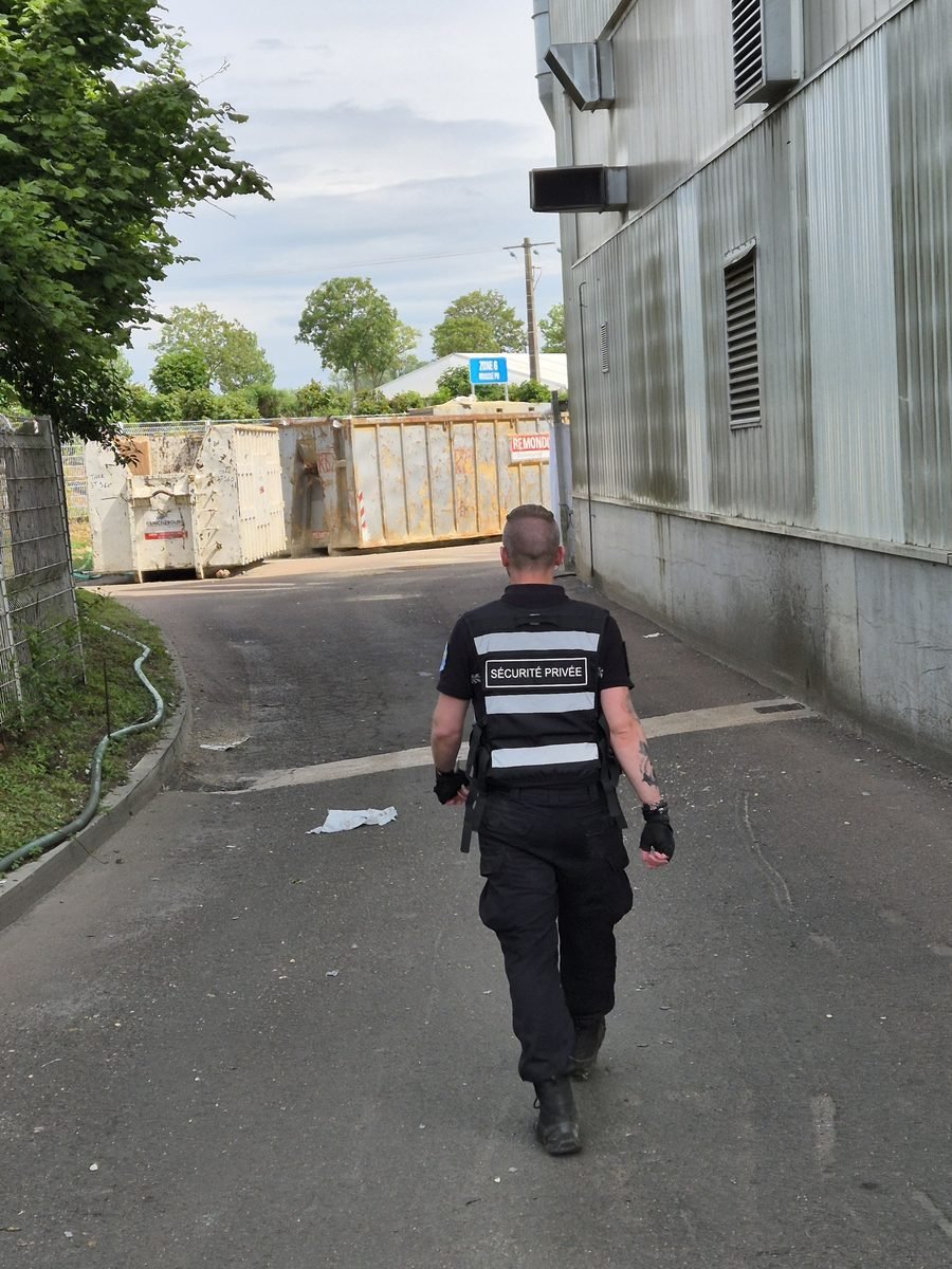 Surveillance d'entrepôt SPDG